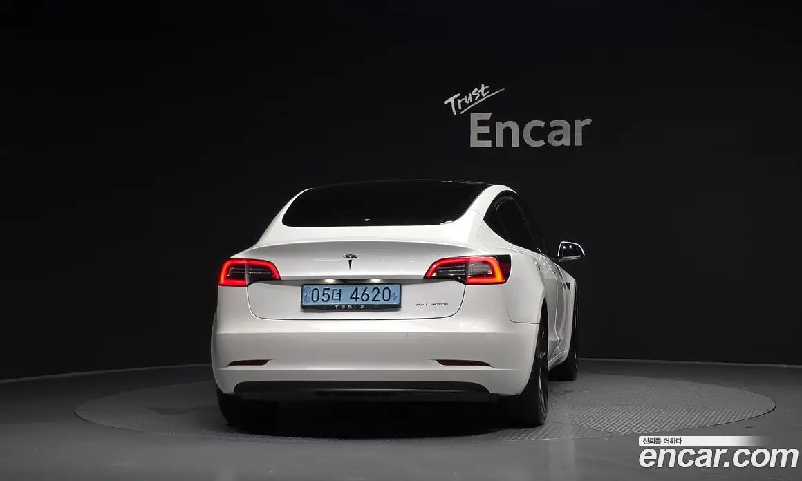 Tesla Model 3 2022 0.2 автомат (гидро), фото 4
