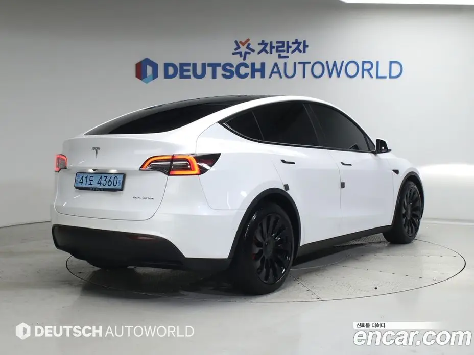 Tesla Model Y 2021 0.2 автомат (гидро), фото 4