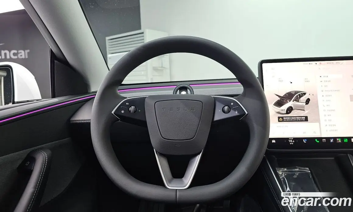 Tesla Model Y 2025 0.2 автомат (гидро), фото 18