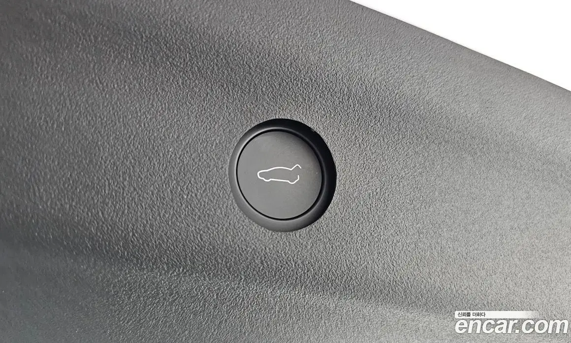 Tesla Model Y 2025 0.2 автомат (гидро), фото 26