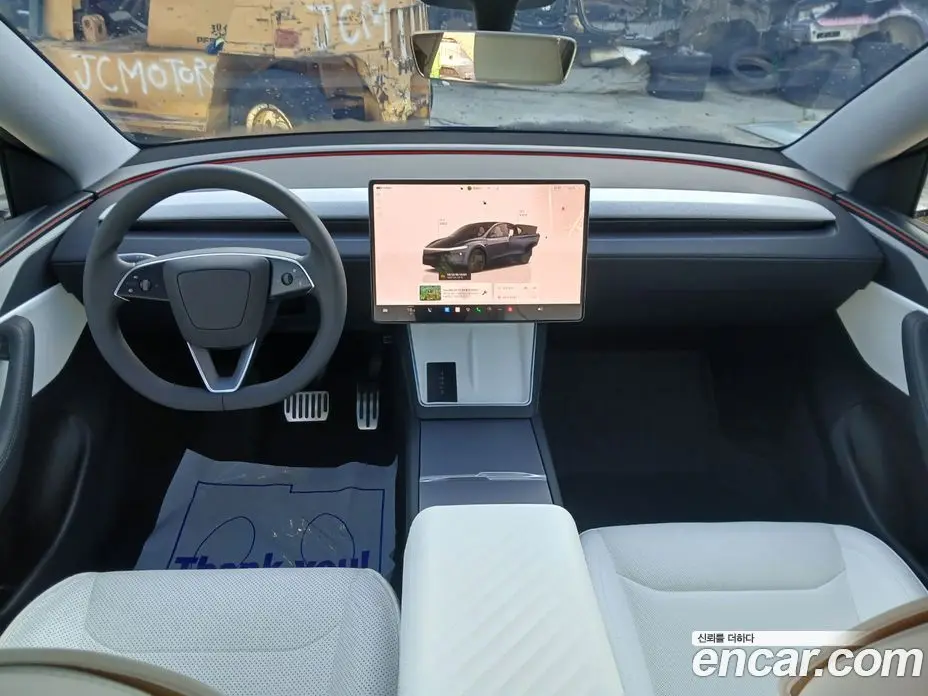 Tesla Model Y 2025 0.2 автомат (гидро), фото 6