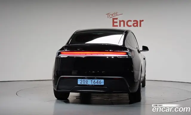 Tesla Model Y 2025 0.2 автомат (гидро), миниатюра 3