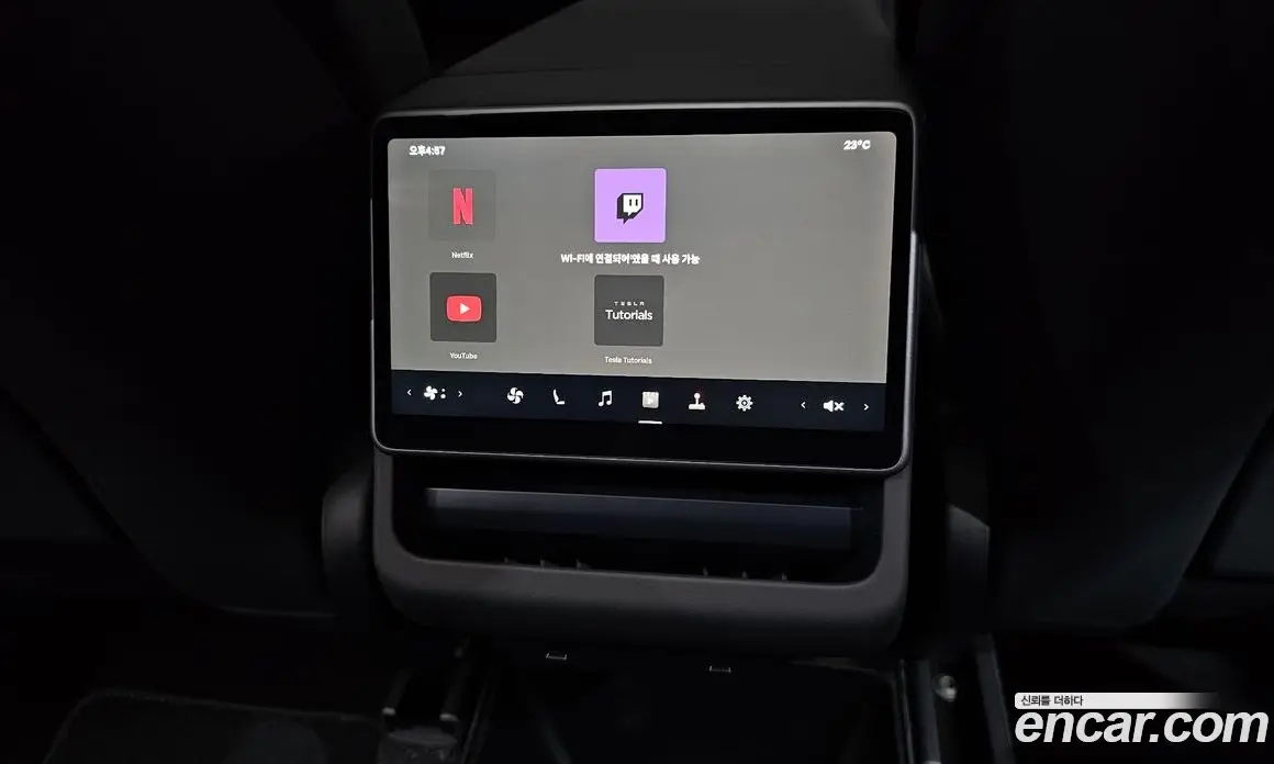 Tesla Model Y 2025 0.2 автомат (гидро), фото 27