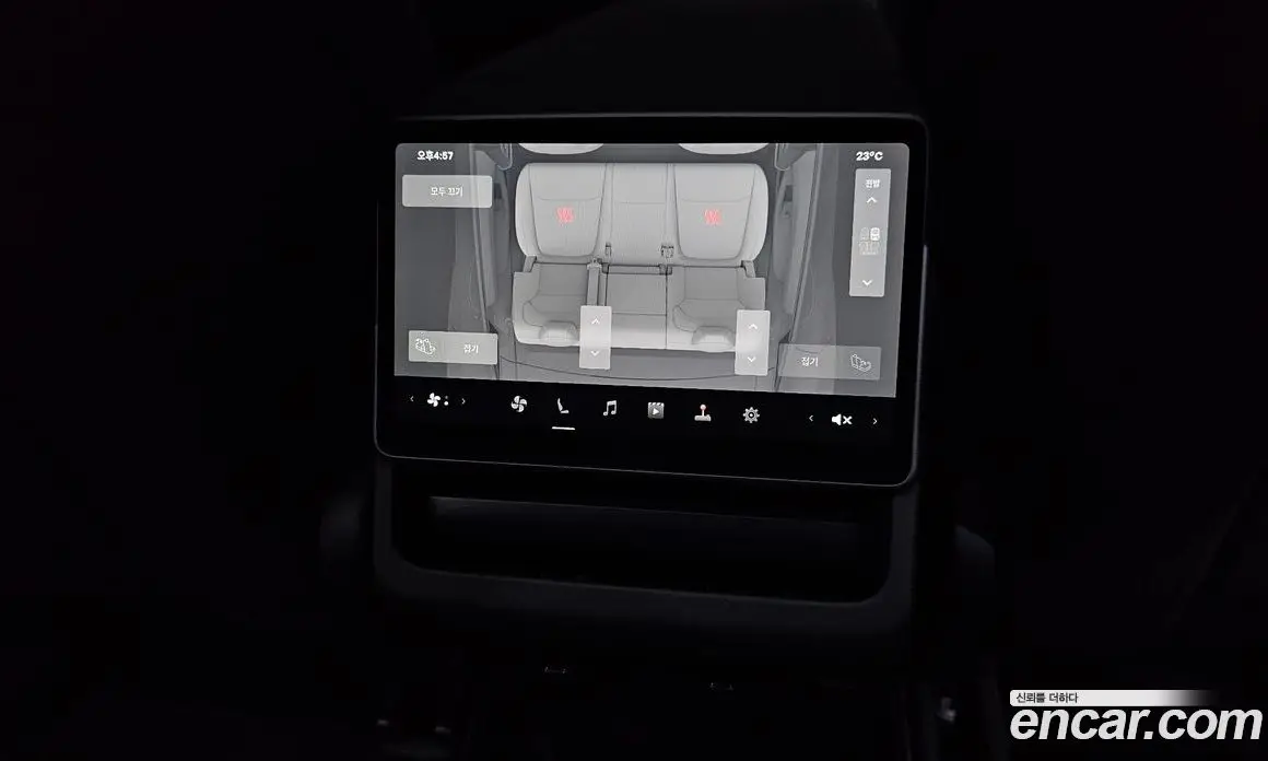 Tesla Model Y 2025 0.2 автомат (гидро), фото 28