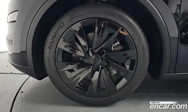Tesla Model Y 2025 0.2 автомат (гидро), миниатюра 4