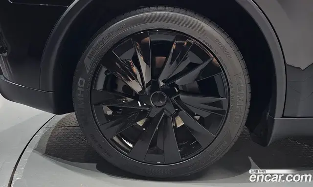Tesla Model Y 2025 0.2 автомат (гидро), миниатюра 6
