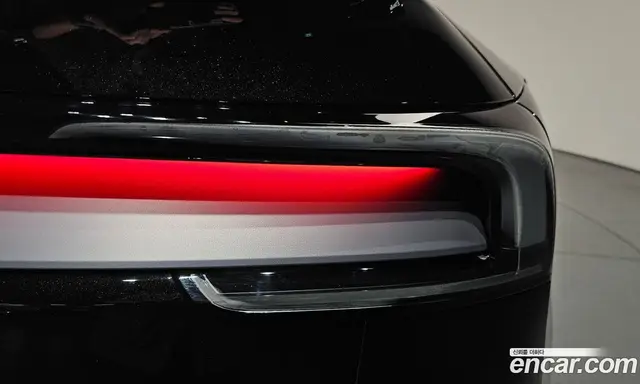 Tesla Model Y 2025 0.2 автомат (гидро), миниатюра 8