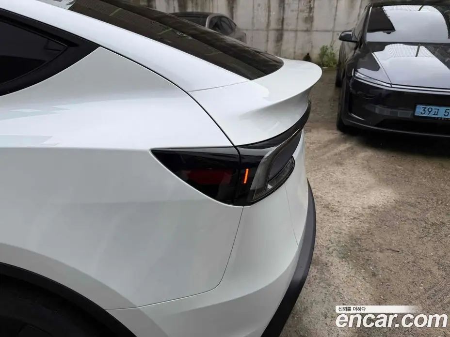 Tesla Model Y 2026 автомат (гидро), фото 8