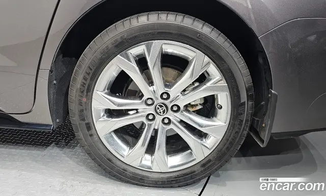 Toyota Sienna 2022 2.5 автомат (гидро), миниатюра 7