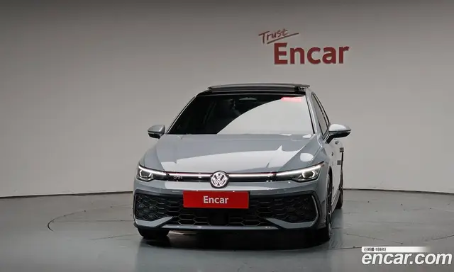 Volkswagen Golf 2026 2.0 автомат (гидро), миниатюра 2
