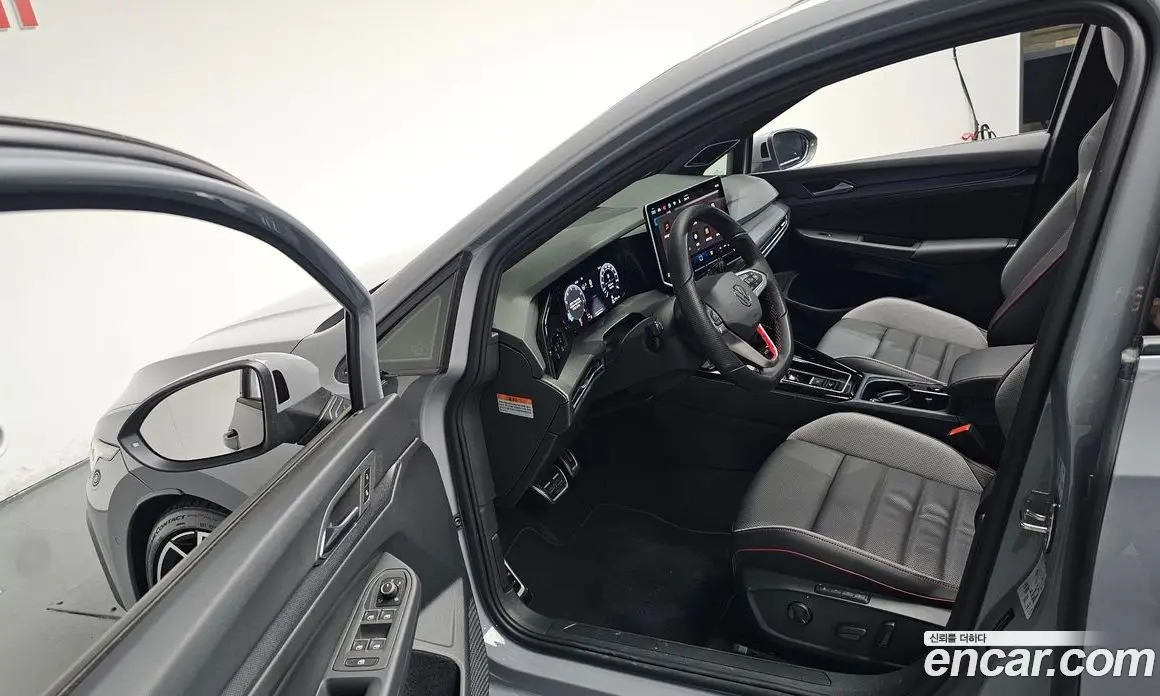 Volkswagen Golf 2026 2.0 автомат (гидро), фото 12