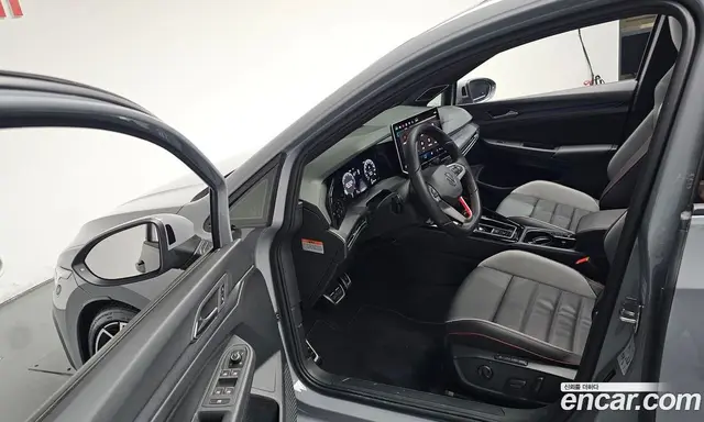 Volkswagen Golf 2026 2.0 автомат (гидро), миниатюра 12