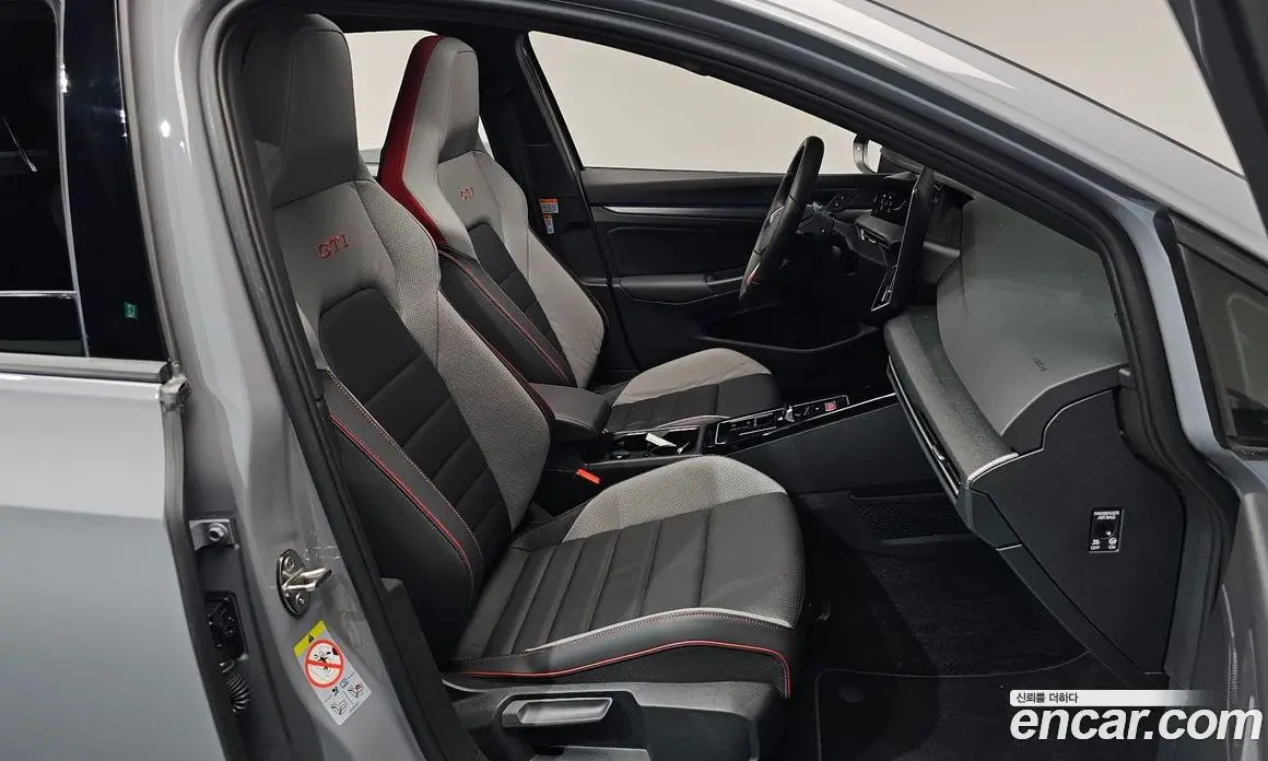 Volkswagen Golf 2026 2.0 автомат (гидро), фото 15