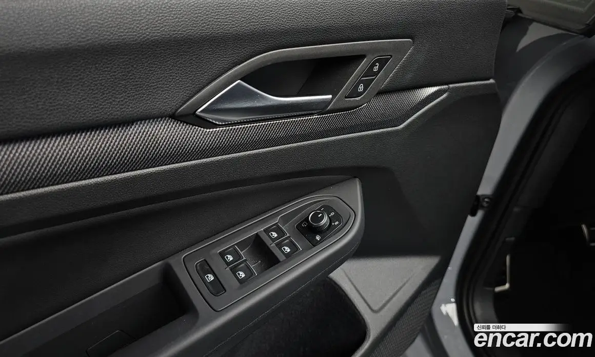 Volkswagen Golf 2026 2.0 автомат (гидро), фото 36