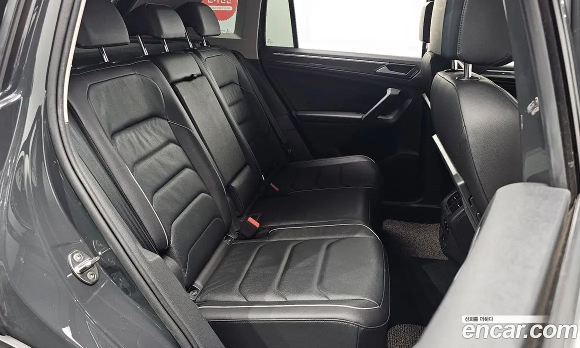 Volkswagen Tiguan 2020 2.0 автомат (гидро), фото 11