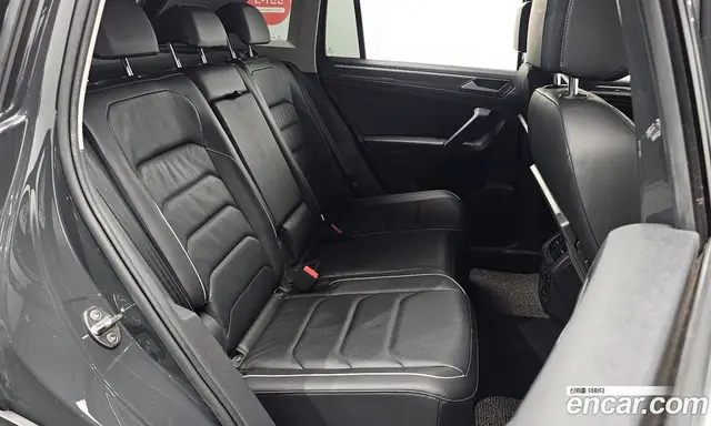 Volkswagen Tiguan 2020 2.0 автомат (гидро), миниатюра 11