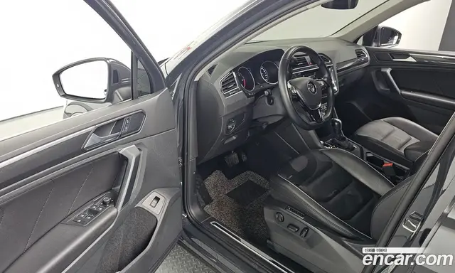 Volkswagen Tiguan 2020 2.0 автомат (гидро), миниатюра 10