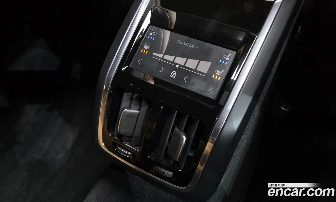 Volvo S90 2024 2.0 автомат (гидро), фото 30