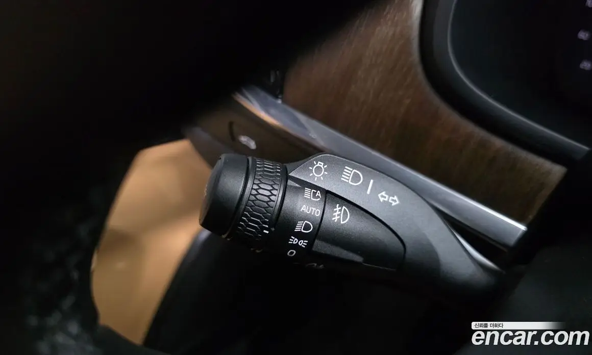 Volvo S90 2024 2.0 автомат (гидро), фото 32