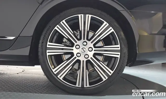 Volvo S90 2024 2.0 автомат (гидро), миниатюра 6