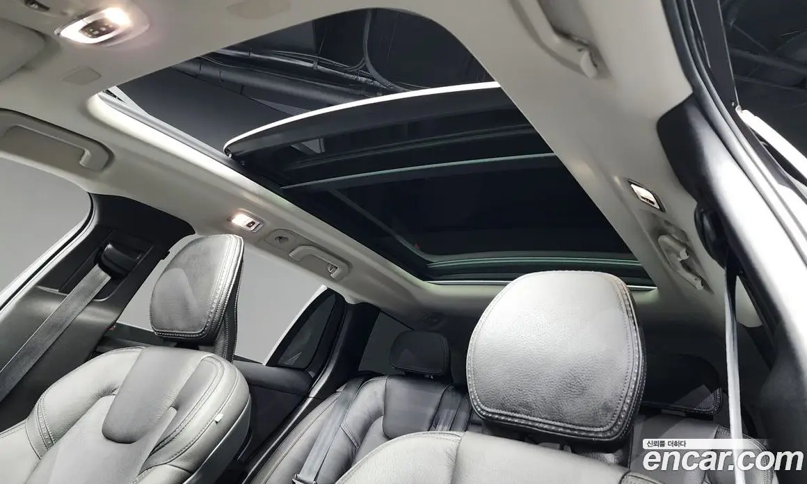 Volvo V60 2019 2.0 автомат (гидро), фото 19 Volvo V60 2019 2.0 автомат (гидро), фото 19