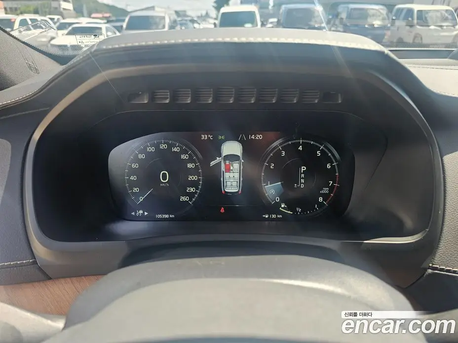 Volvo XC90 2019 2.0 автомат (гидро), фото 13
