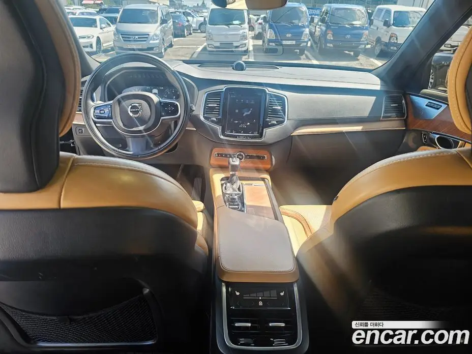 Volvo XC90 2019 2.0 автомат (гидро), фото 14