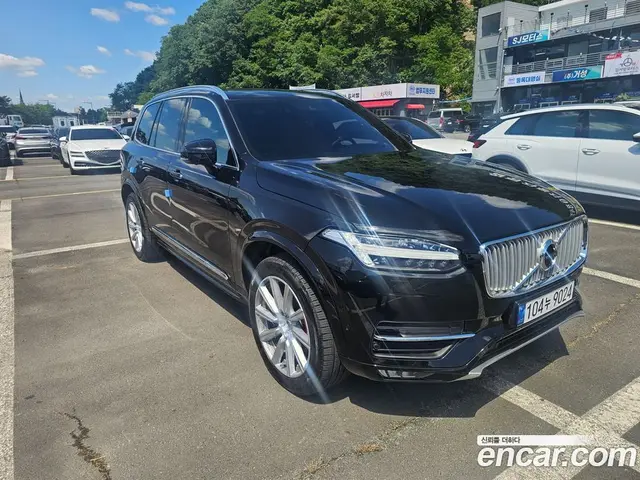 Volvo XC90 2019 2.0 автомат (гидро), миниатюра 3