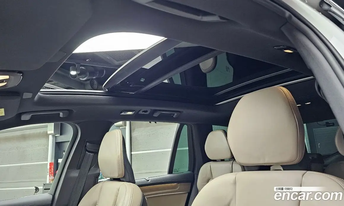 Volvo XC90 2025 2.0 автомат (гидро), фото 19