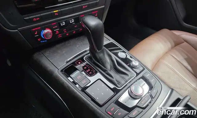Audi A6 2018 2.0 автомат (гидро), миниатюра 12