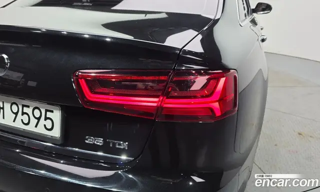 Audi A6 2018 2.0 автомат (гидро), миниатюра 9