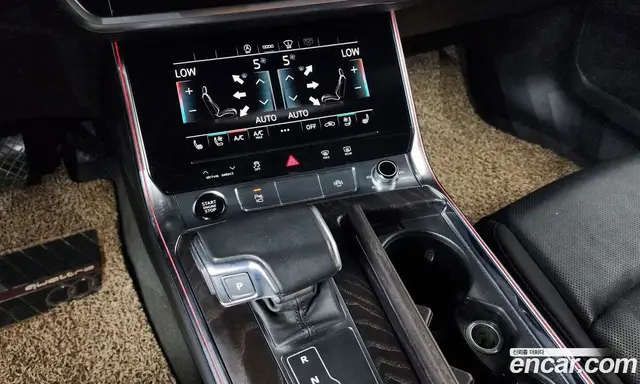 Audi A6 2021 2.0 автомат (гидро), миниатюра 12