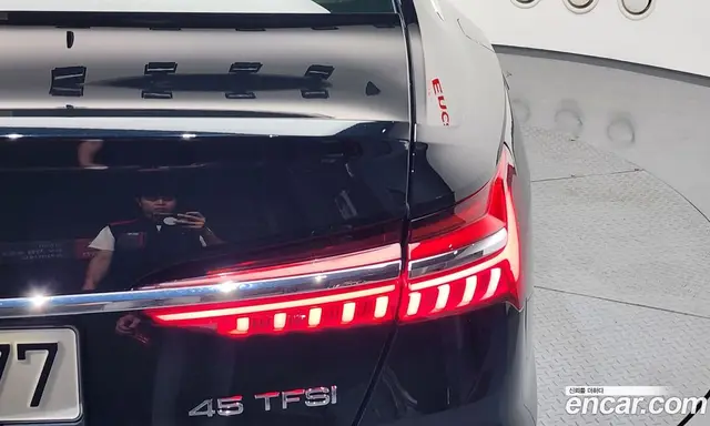 Audi A6 2021 2.0 автомат (гидро), миниатюра 9