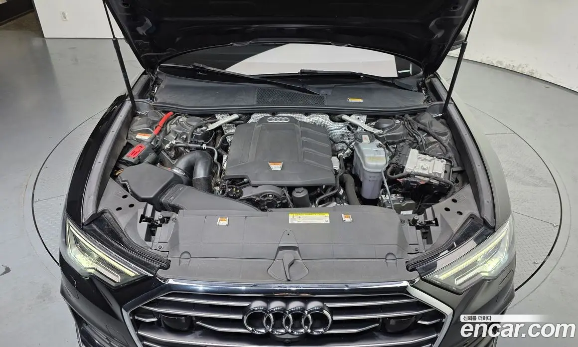 Audi A6 2021 2.0 автомат (гидро), фото 6
