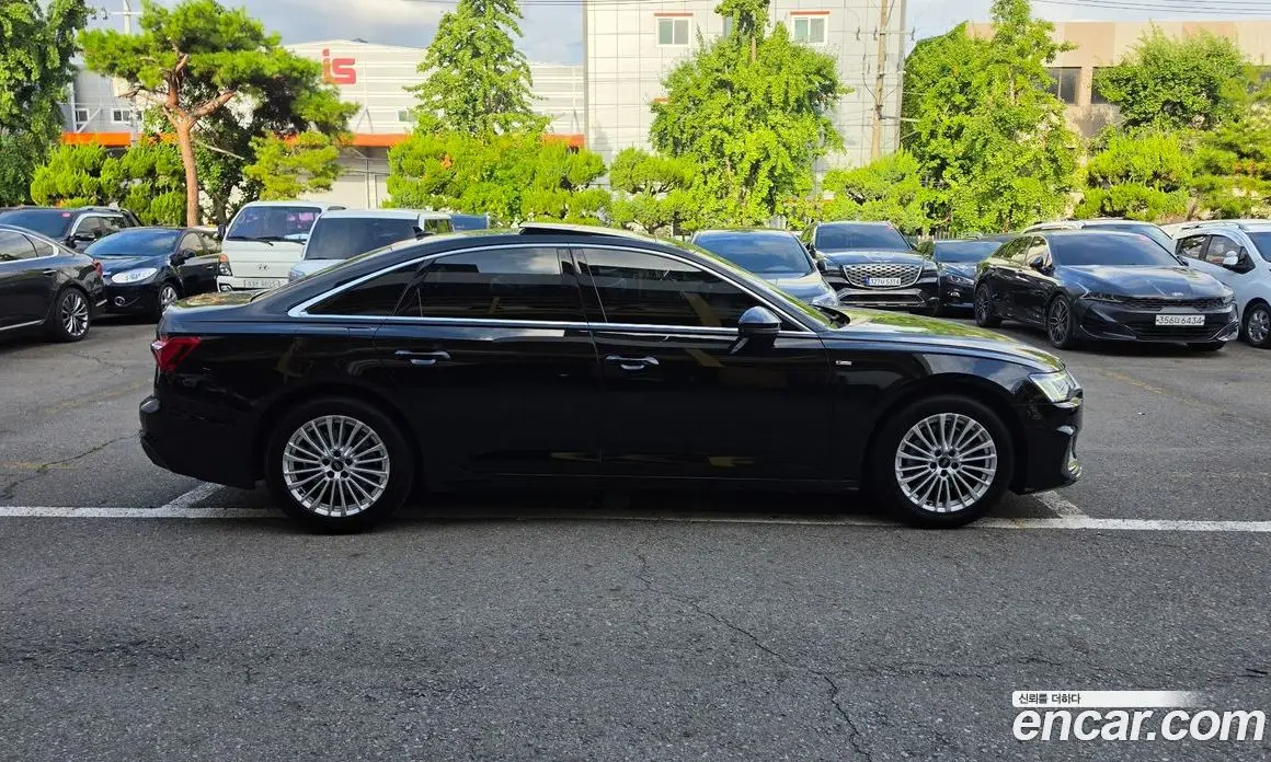 Audi A6 2021 2.0 автомат (гидро), фото 7