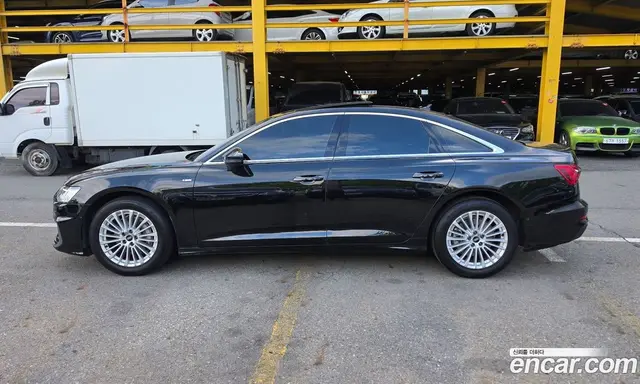 Audi A6 2021 2.0 автомат (гидро), миниатюра 8