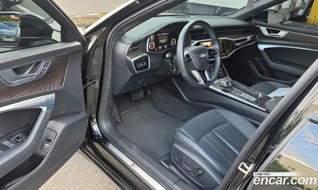 Audi A6 2021 2.0 автомат (гидро), миниатюра 10