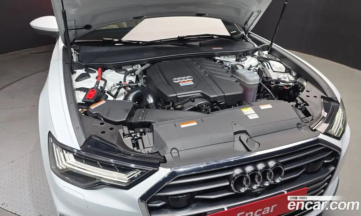 Audi A6 2023 2.0 автомат (гидро), фото 6