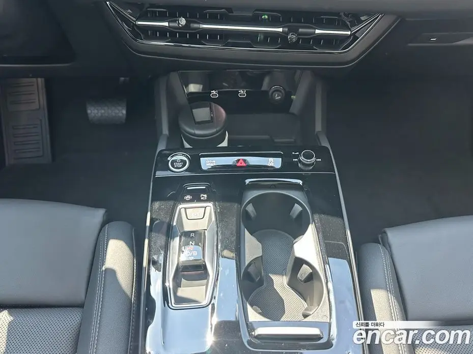 Audi A6 e-tron 2025 автомат (гидро), фото 9 Audi A6 e-tron 2025 автомат (гидро), фото 9