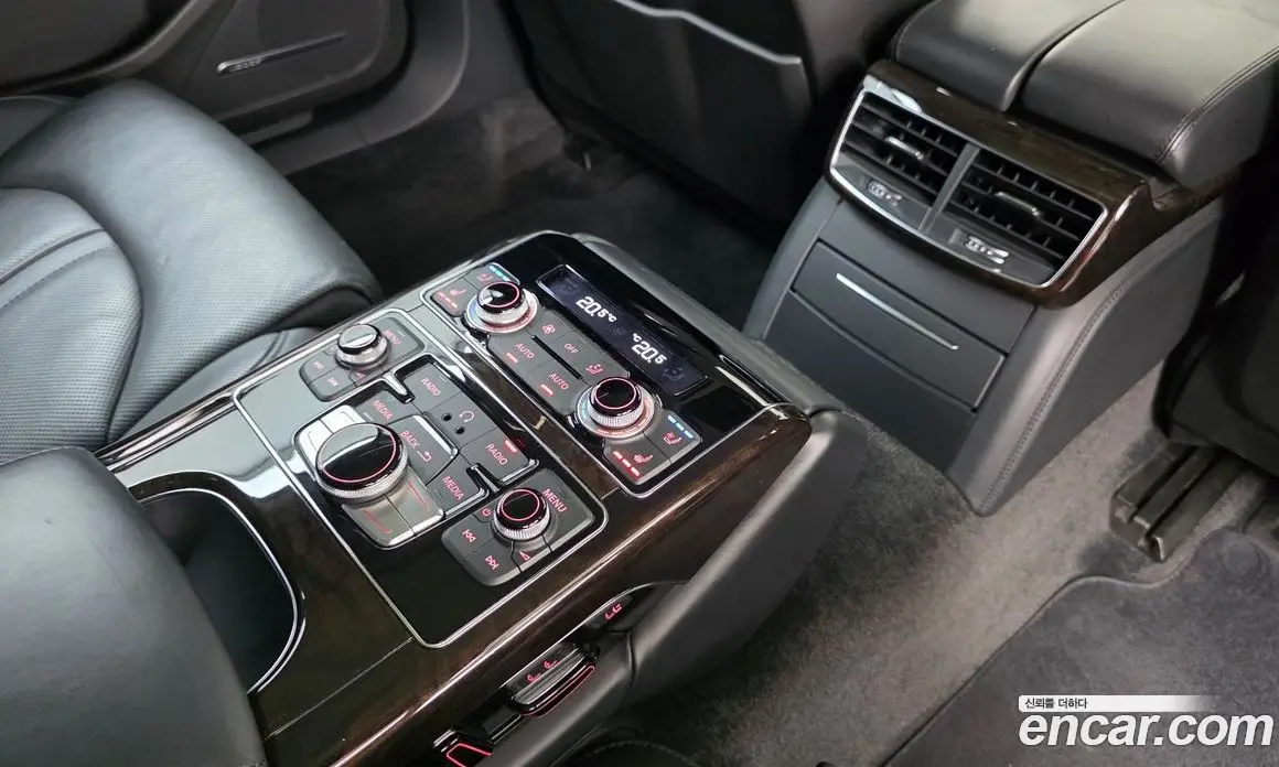 Audi A8 2014 4.0 автомат (гидро), фото 18