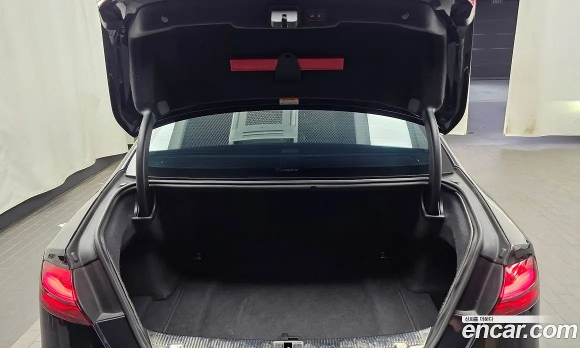 Audi A8 2014 4.0 автомат (гидро), фото 20