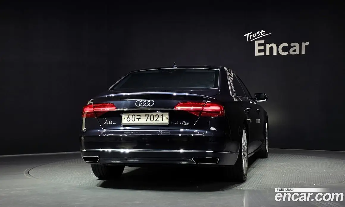Audi A8 2014 4.0 автомат (гидро), фото 4