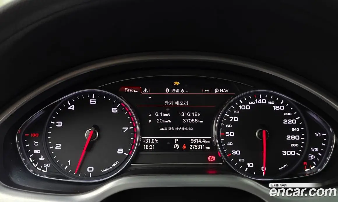 Audi A8 2014 4.0 автомат (гидро), фото 8