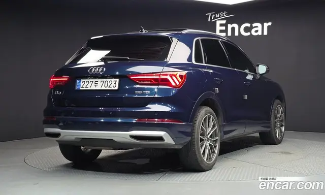 Audi Q3 2020 2.0 автомат (гидро), миниатюра 2