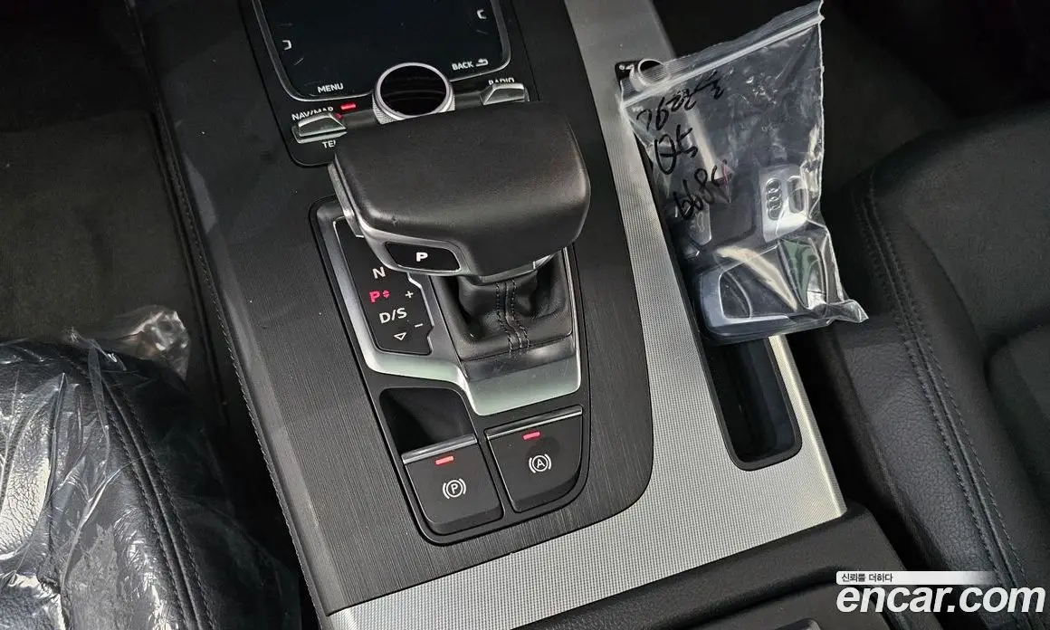 Audi Q5 2020 2.0 автомат (гидро), фото 12
