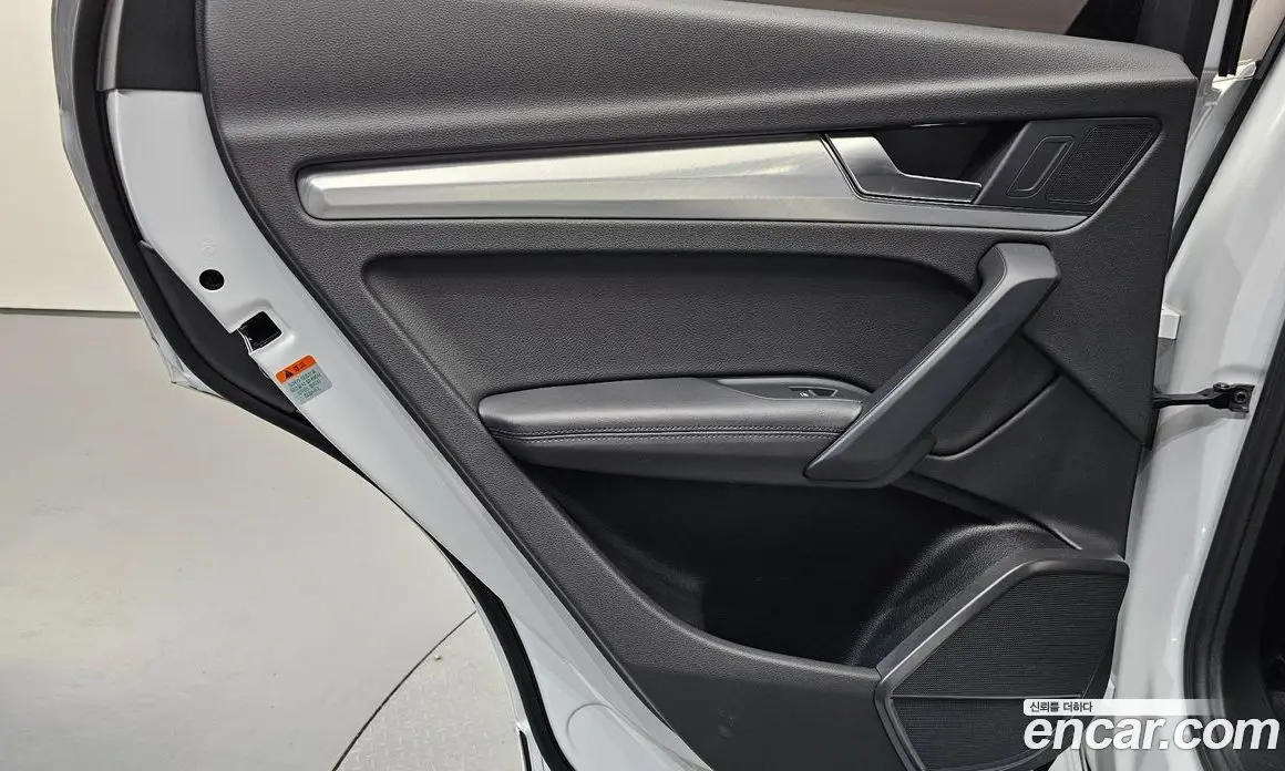 Audi Q5 2020 2.0 автомат (гидро), фото 15