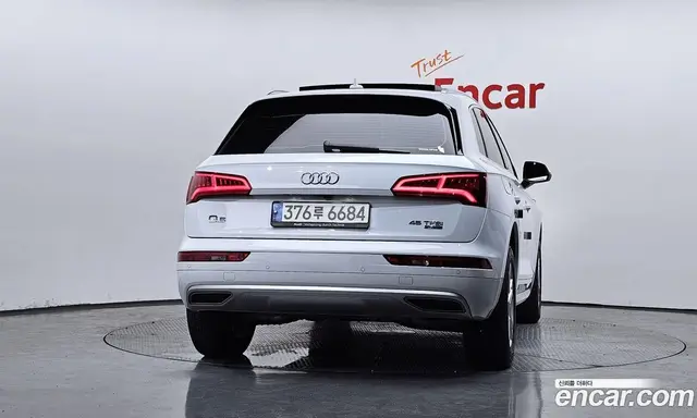 Audi Q5 2020 2.0 автомат (гидро), миниатюра 4