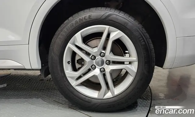 Audi Q5 2020 2.0 автомат (гидро), миниатюра 7