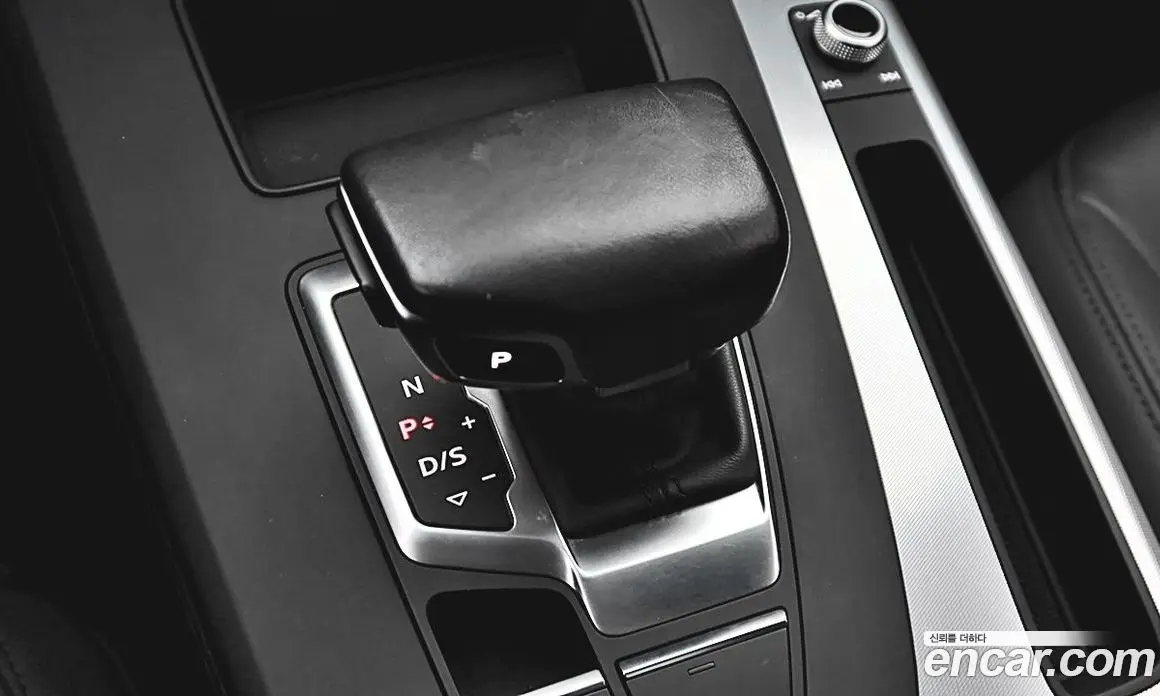 Audi Q5 2021 2.0 автомат (гидро), фото 13