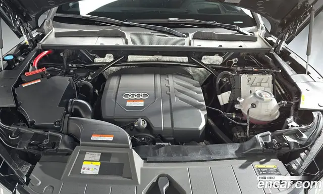 Audi Q5 2023 2.0 автомат (гидро), миниатюра 6